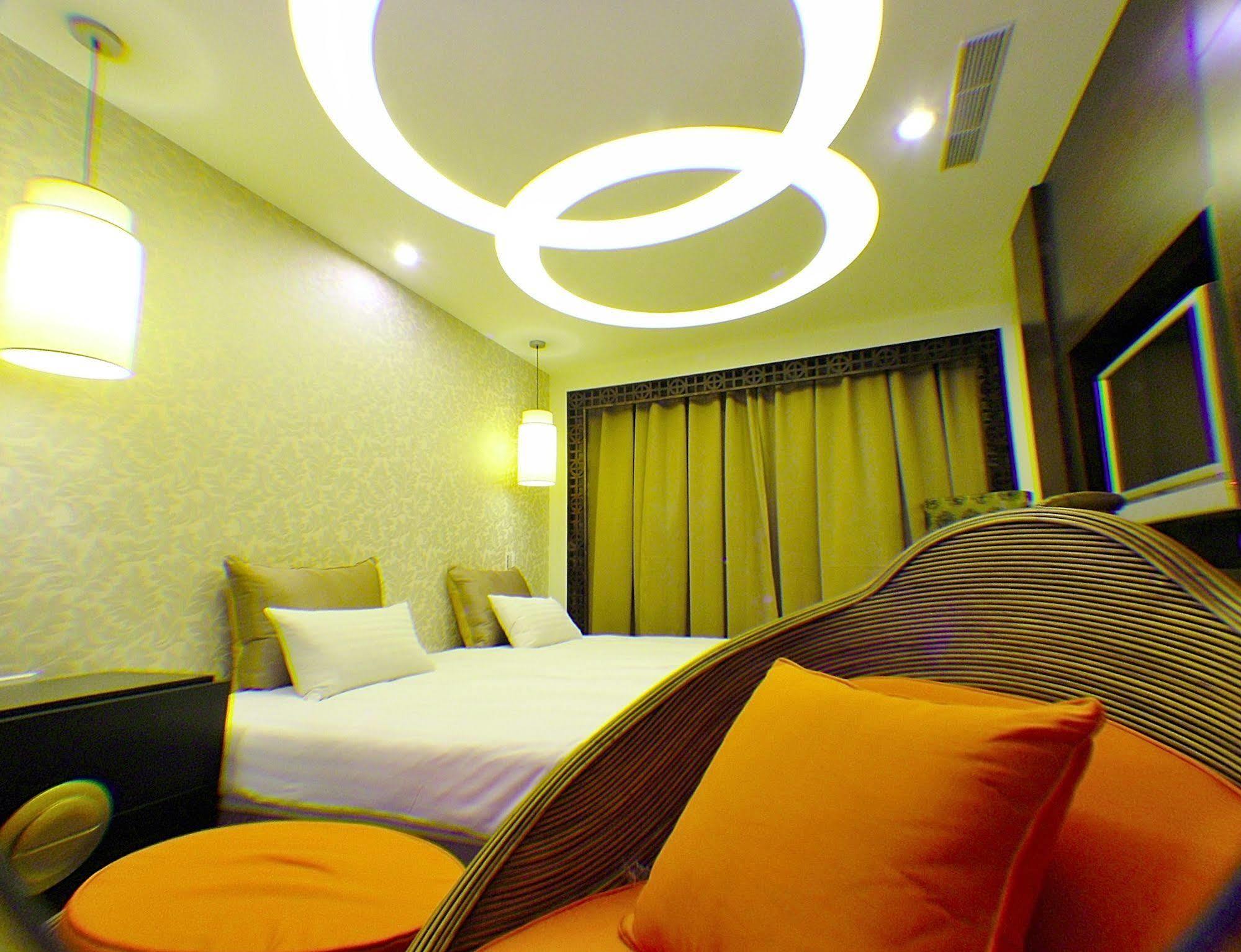 Spa Spring Resort Beitou Bagian luar foto