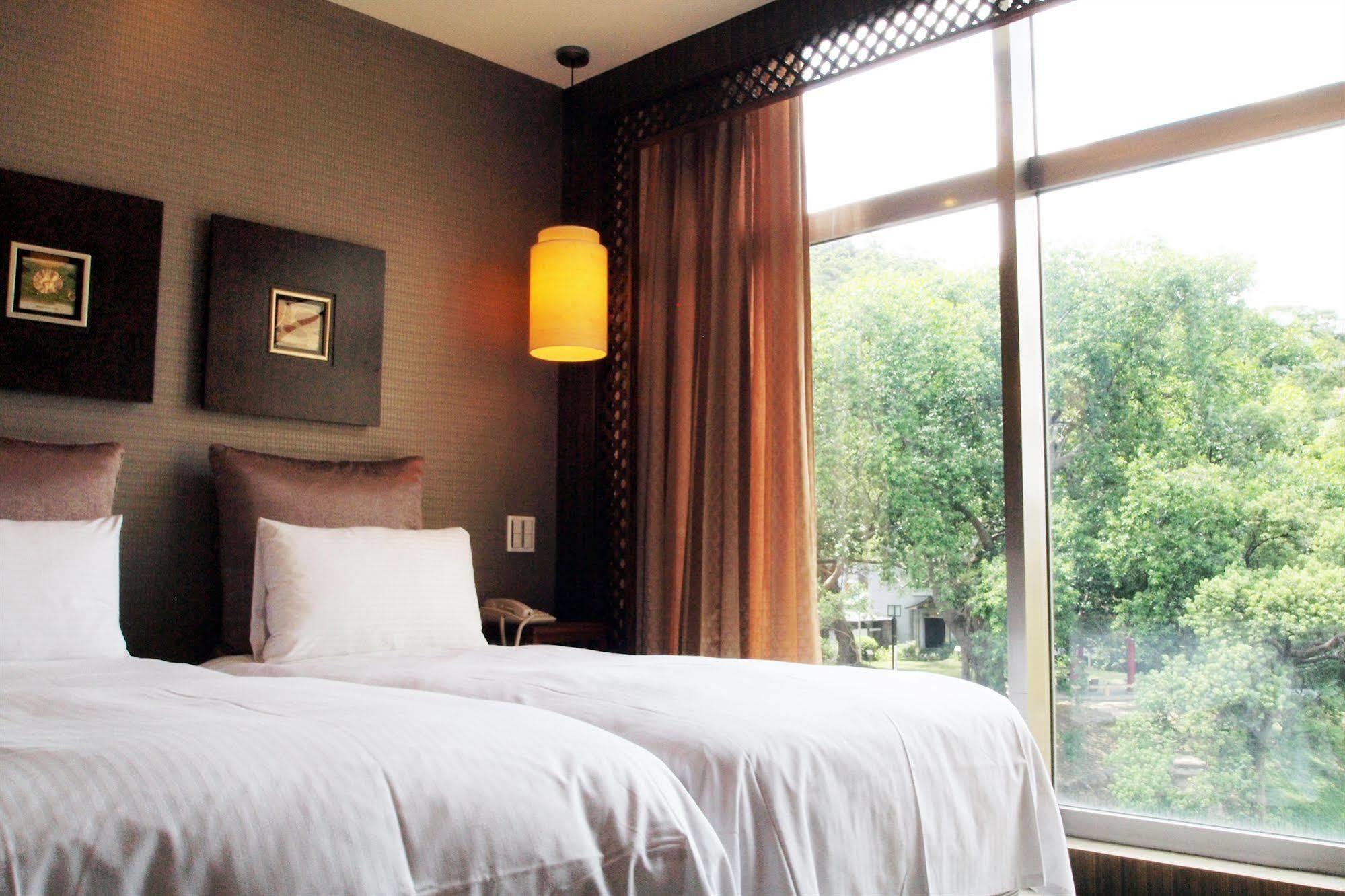Spa Spring Resort Beitou Bagian luar foto